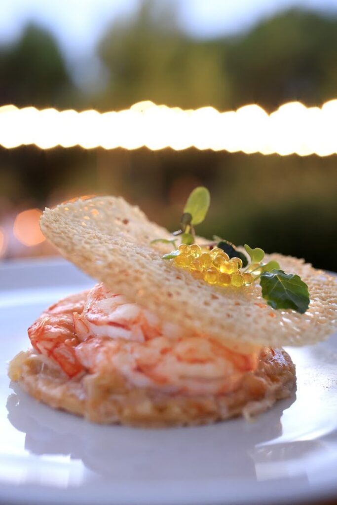 monxos-catering-barcelona-tartar-gambes-cruixent svg+xml;charset=utf