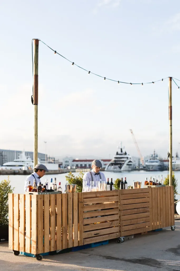 outdoor-waterfront-bar-catering-staff svg+xml;charset=utf