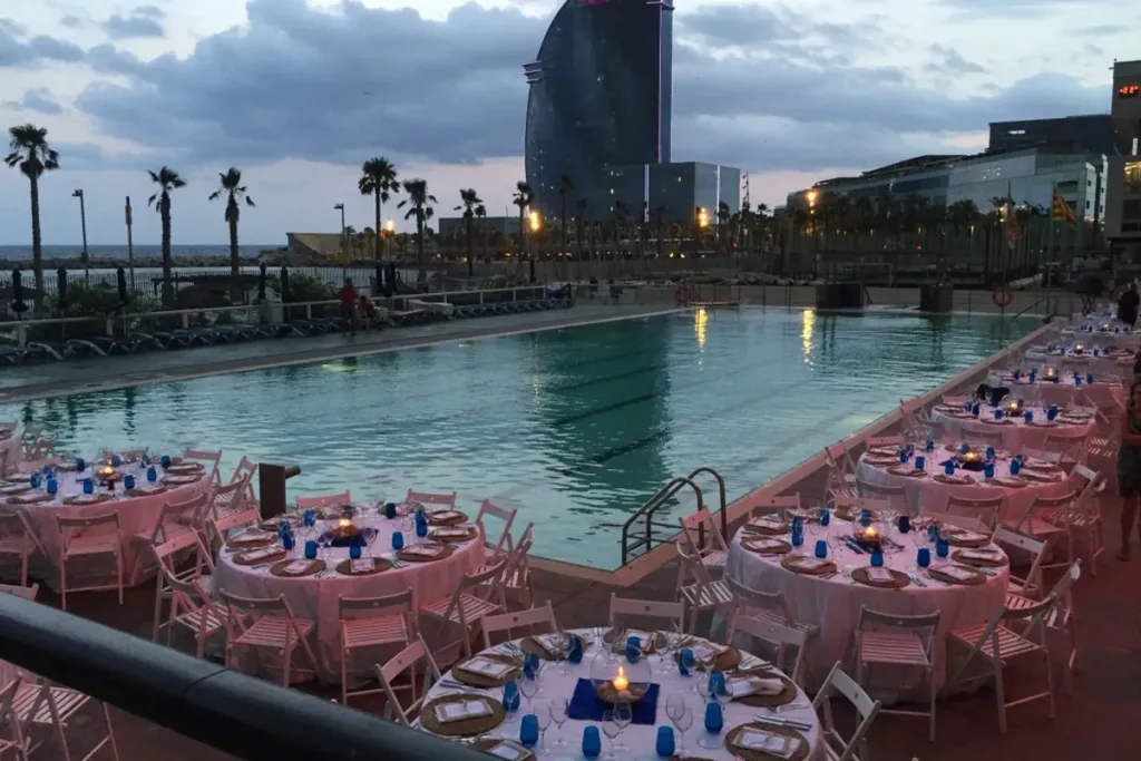 poolside-gala-dinner-w-hotel-barcelona svg+xml;charset=utf